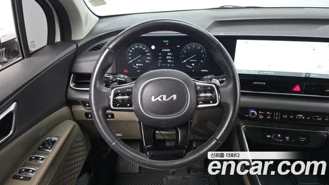 Kia Carnival — Фото автомобиля 19