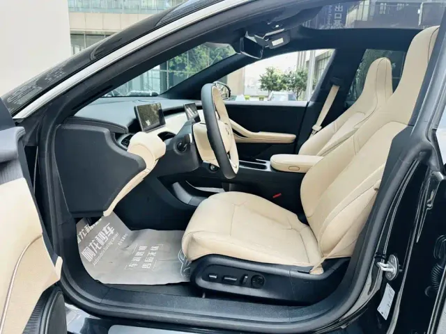 Nio ET5 Touring — Фото автомобиля 11