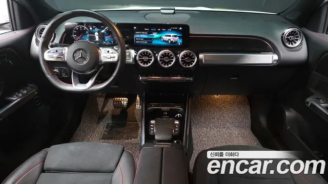 Mercedes-Benz GLB-Class — Фото автомобиля 7
