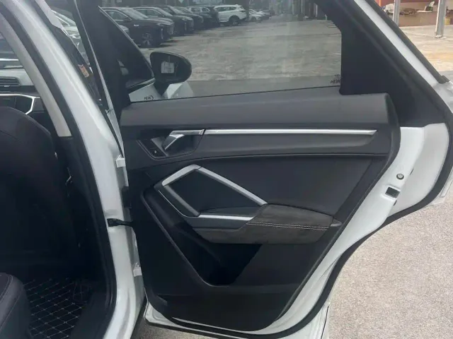 Audi Q3 Sportback — Фото автомобиля 7