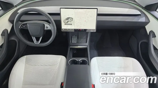 Tesla Model 3 — Фото автомобиля 7
