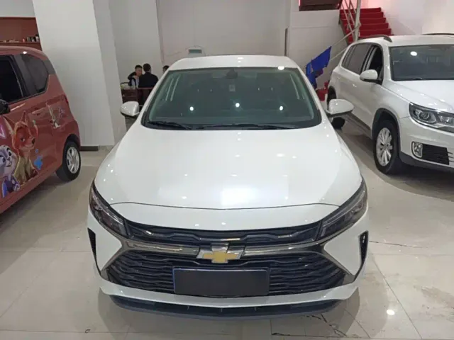 Chevrolet Monza — Фото автомобиля 2