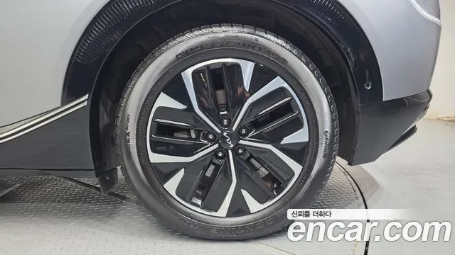 Kia EV6 — Фото автомобиля 21