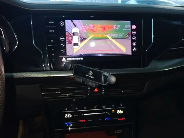 Volkswagen Passat — Фото автомобиля 12