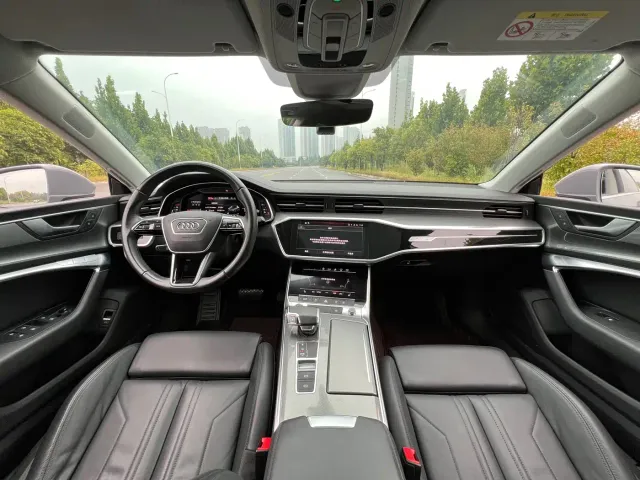 Audi A7 — Фото автомобиля 15