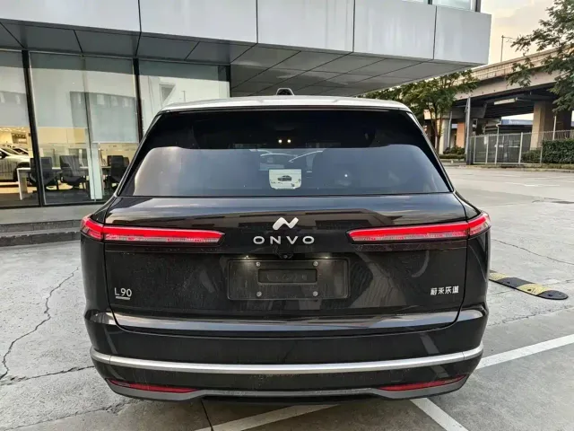 Onvo L90 — Фото автомобиля 5
