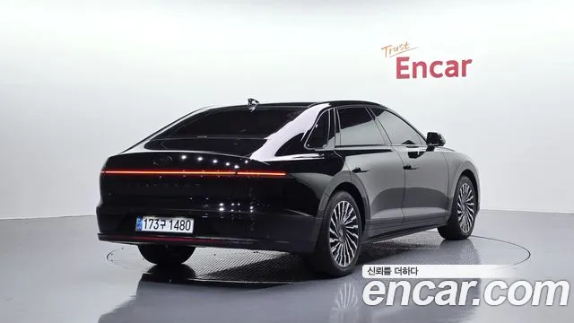 Hyundai Grandeur — Фото автомобиля 2