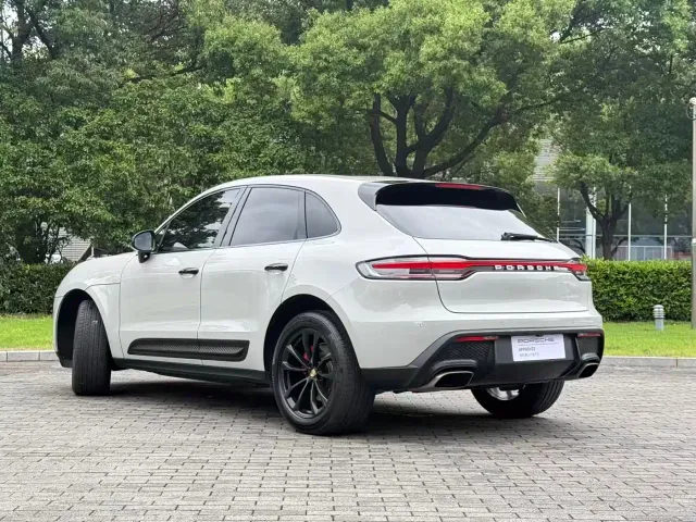 Porsche Macan — Фото автомобиля 4