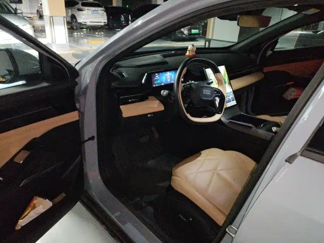 Geely Galaxy L6 — Фото автомобиля 12