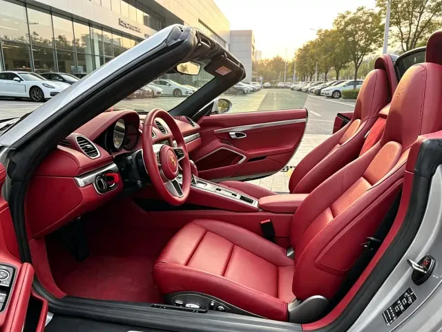 Porsche 718 — Фото автомобиля 8