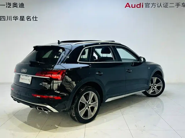 Audi Audi Q5L 2022 45T Luxury Dynamic — Фото автомобиля 3
