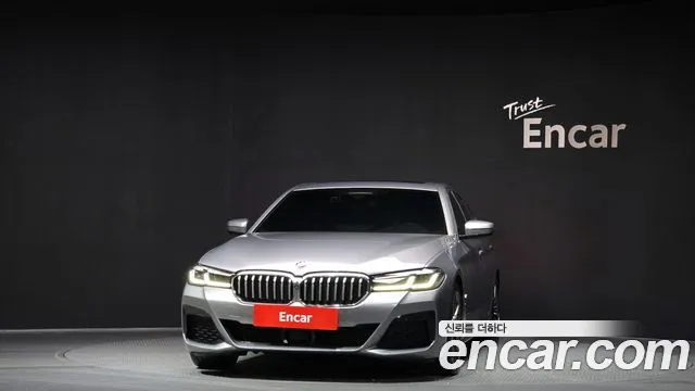 BMW 5-Series 5 серия (G30) 523d xDrive M Sport — Фото автомобиля 3