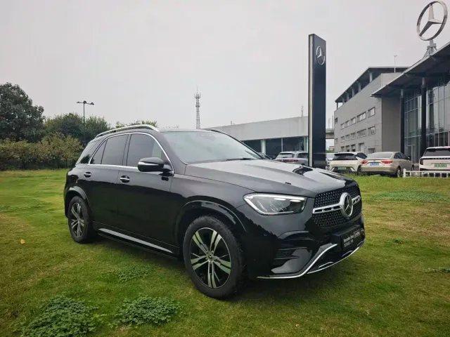 Mercedes-Benz GLE-Class — Фото автомобиля 3