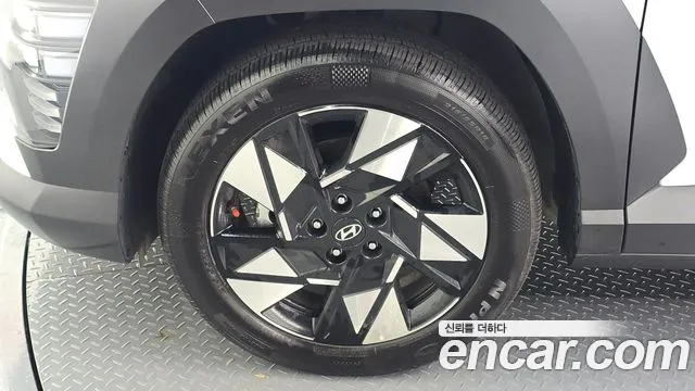 Hyundai Kona SX2 — Фото автомобиля 4