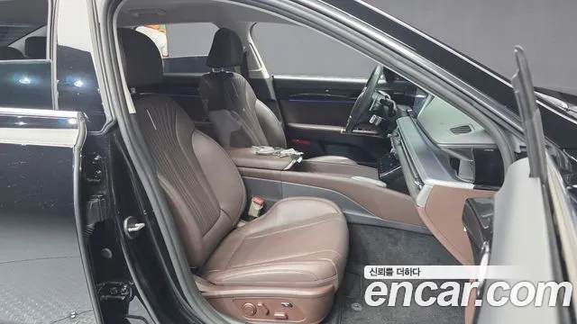 Hyundai Grandeur GN7 — Фото автомобиля 11