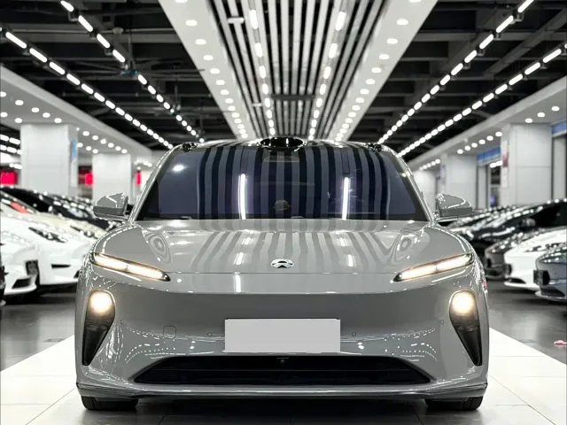 Nio ET5 Touring — Фото автомобиля 2