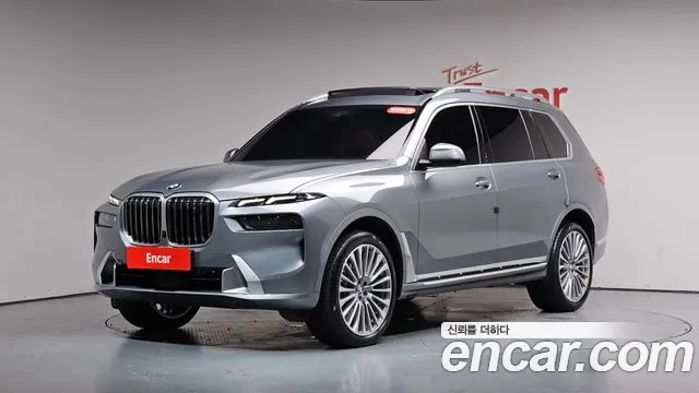 BMW X7 — Фото автомобиля 8