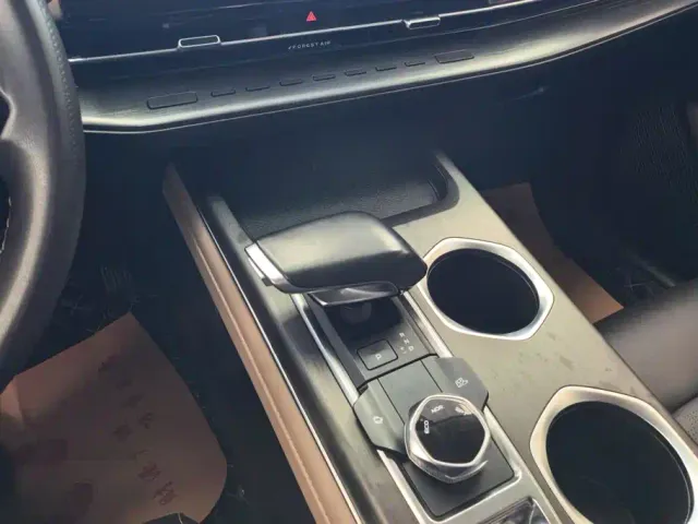 Changan CS55 Plus — Фото автомобиля 16