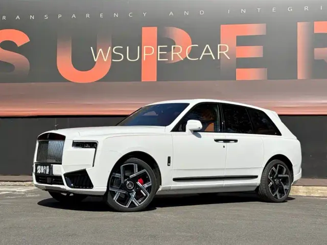 Фотография автомобиля — Rolls-Royce Cullinan