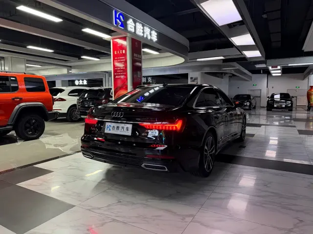 Audi A6L — Фото автомобиля 7