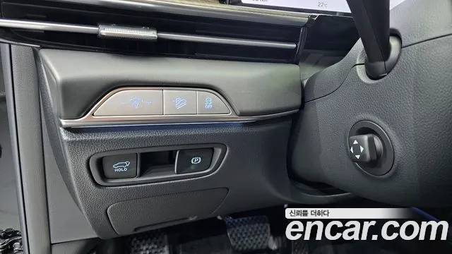 Genesis GV80 — Фото автомобиля 23