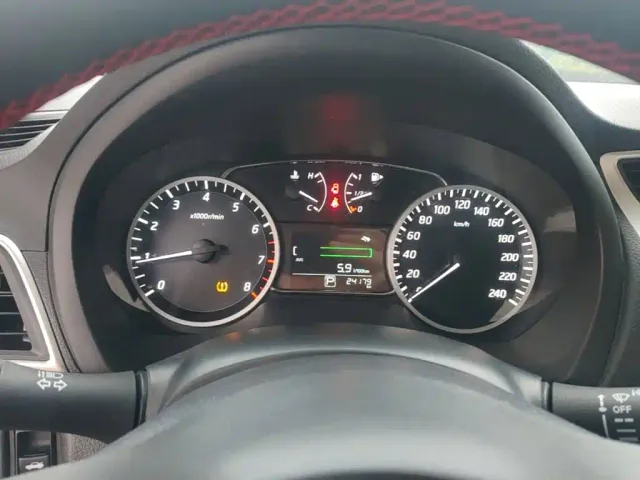 Nissan Sylphy — Фото автомобиля 11