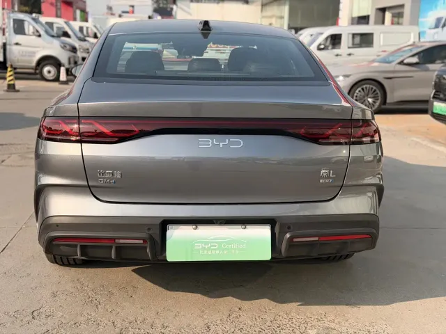 BYD Qin L — Фото автомобиля 5