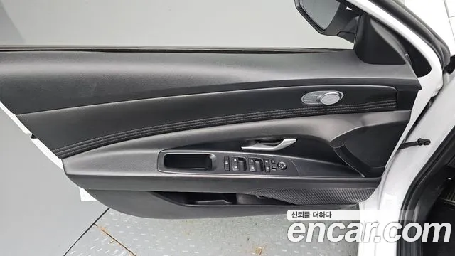 Hyundai Avante CN7 — Фото автомобиля 13
