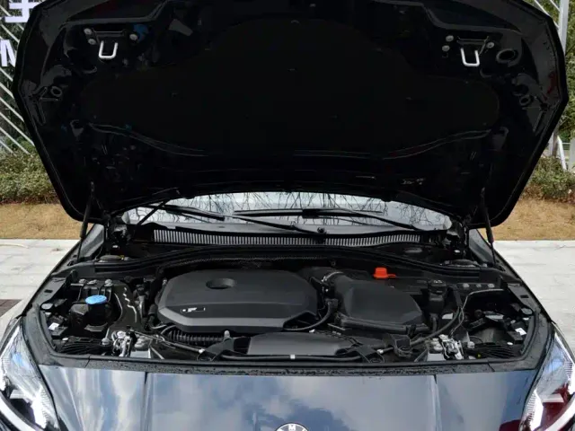 BMW 2 Series — Фото автомобиля 13