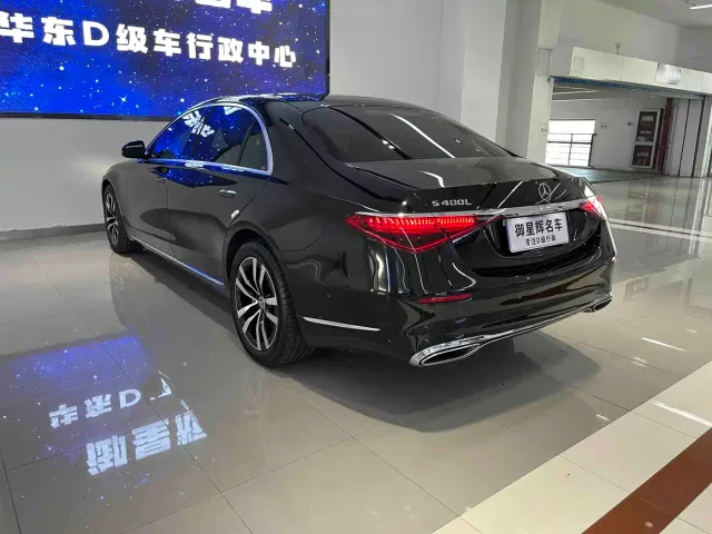 Mercedes-Benz S-Class — Фото автомобиля 10