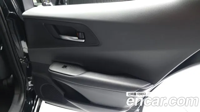 Toyota Prius — Фото автомобиля 25