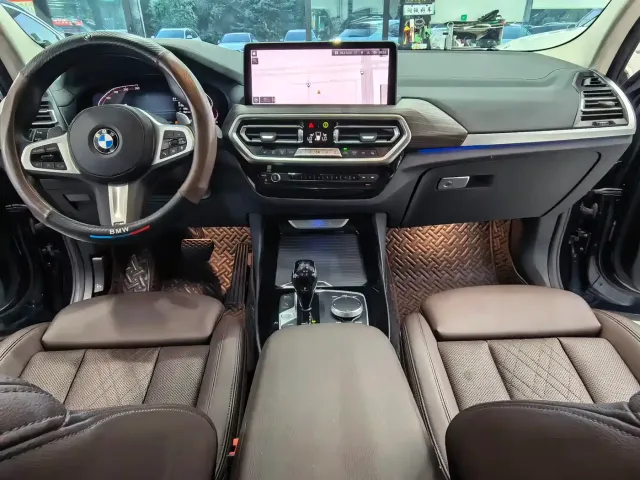 BMW BMW X3 2022 xDrive30i Leading M Night Package — Фото автомобиля 10