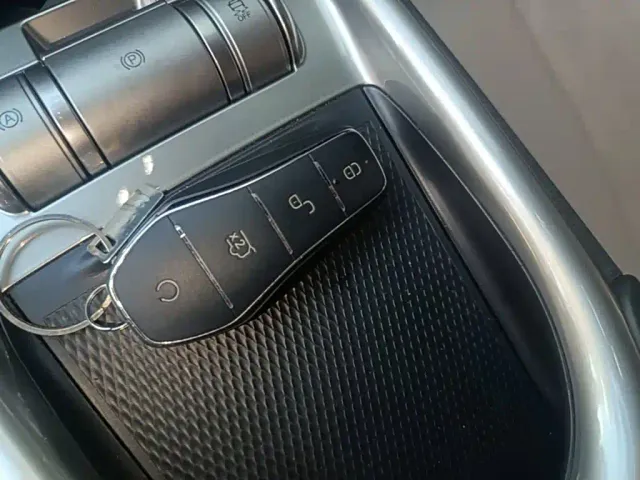 BYD Dolphin — Фото автомобиля 8