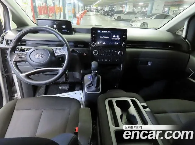 Hyundai Staria Staria Tourer 11 мест — Фото автомобиля 13