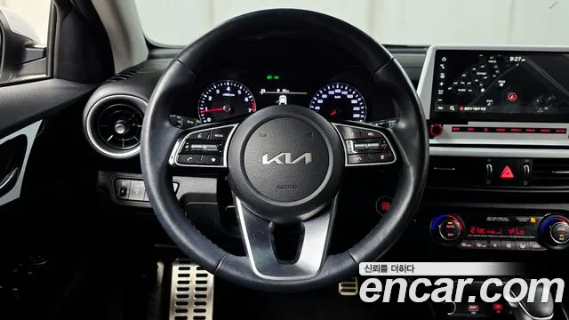 Kia K3 — Фото автомобиля 21