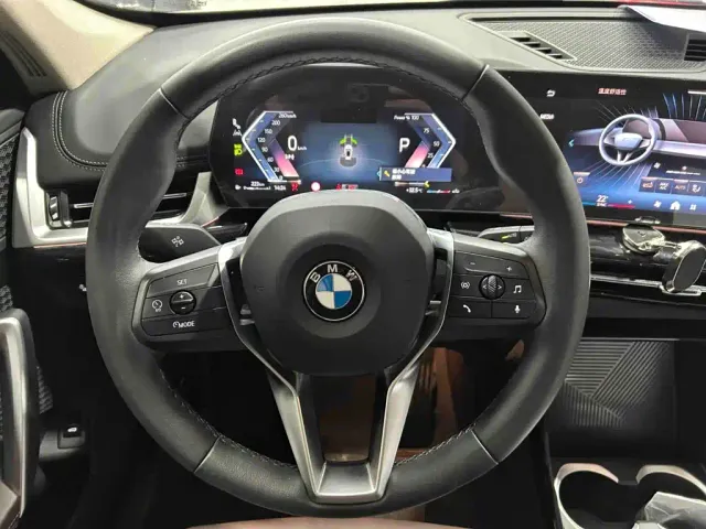 BMW X1 — Фото автомобиля 13