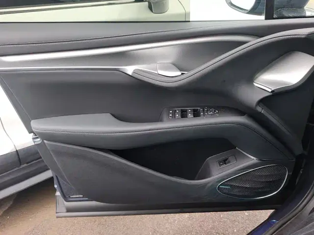 BYD Sealion 07 EV — Фото автомобиля 7