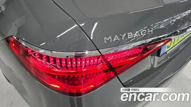 Mercedes-Benz S-Class — Фото автомобиля 13