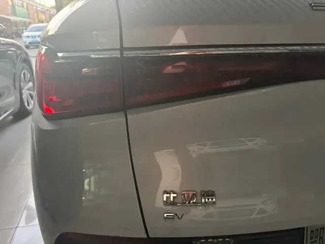 BYD Yuan PLUS — Фото автомобиля 6