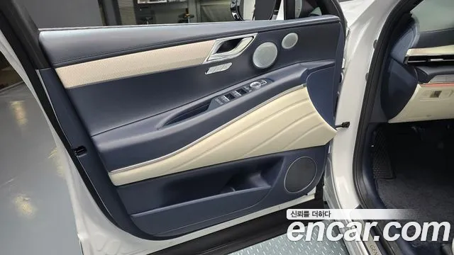 Genesis GV80 2.5T Бензин AWD — Фото автомобиля 22