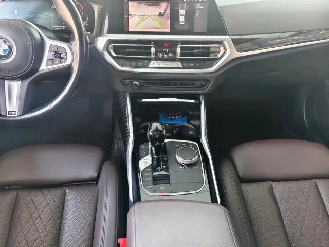 BMW 3 Series — Фото автомобиля 12