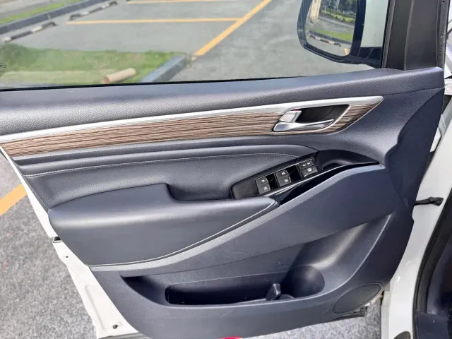 GAC Trumpchi M8 — Фото автомобиля 5