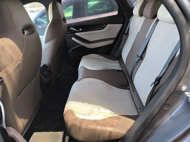 BYD Qin PLUS — Фото автомобиля 16