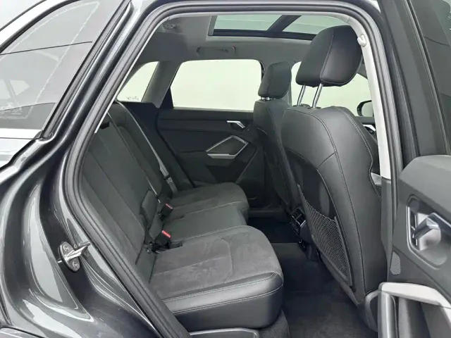 Audi Q3 — Фото автомобиля 11