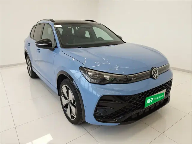 Volkswagen Tiguan L — Фото автомобиля 3
