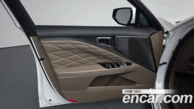 Kia K8 Signature — Фото автомобиля 24