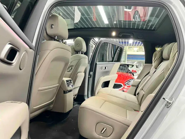 Li Auto i6 — Фото автомобиля 8
