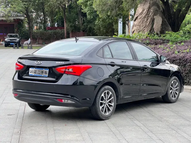 Chery Arrizo 5 — Фото автомобиля 12