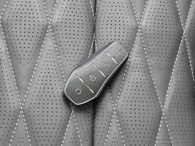 BYD Seal — Фото автомобиля 15