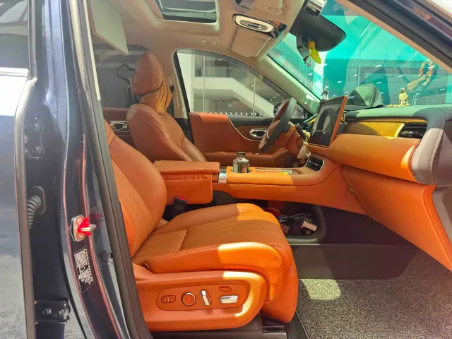 GAC Trumpchi Xiangwang S9 — Фото автомобиля 11
